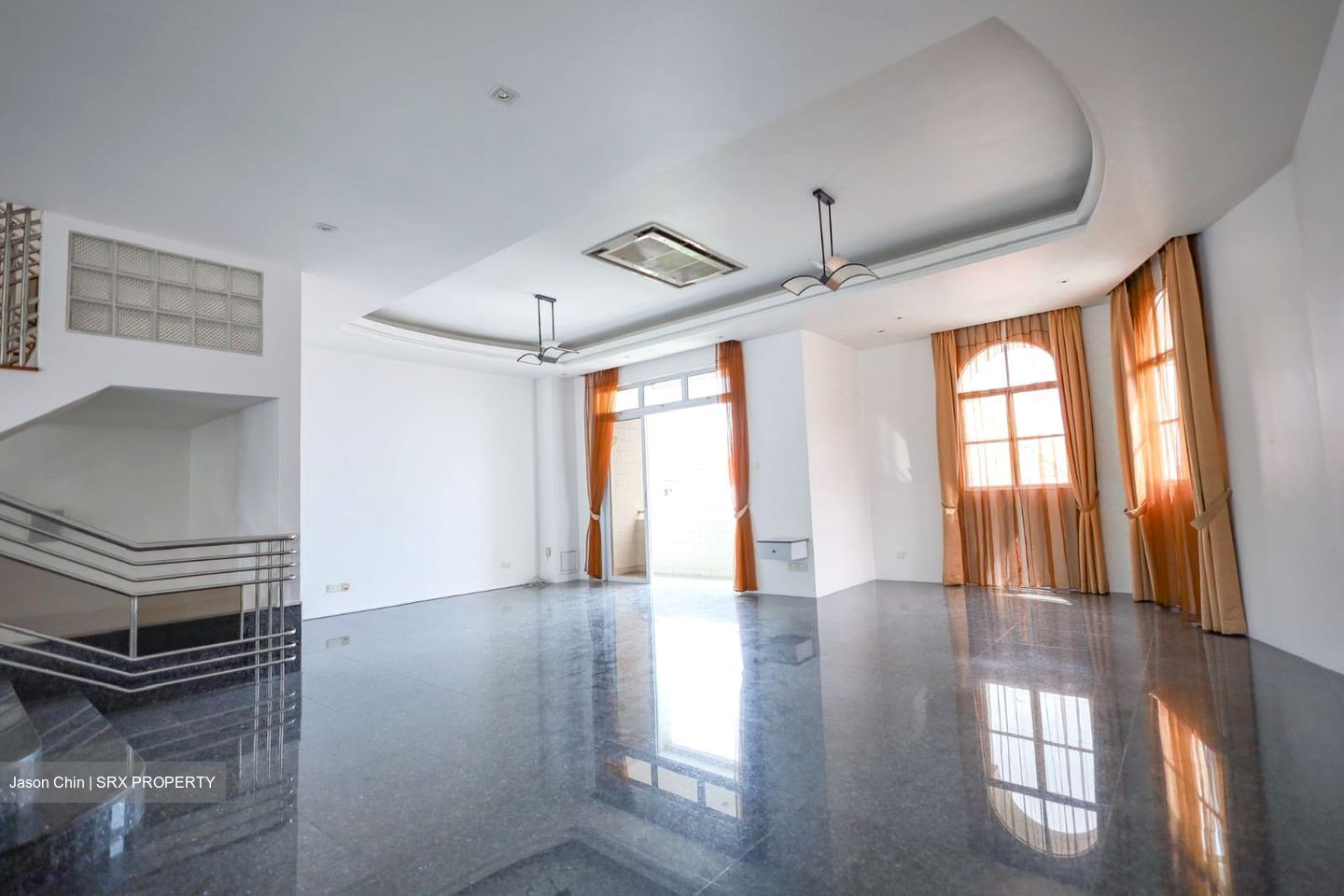 Sennett Avenue (D16), Semi-Detached #537001091